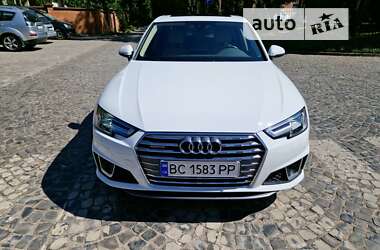 Седан Audi A4 2018 в Львове