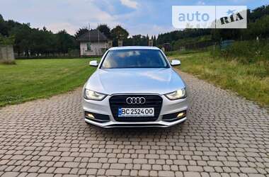 Седан Audi A4 2013 в Львові