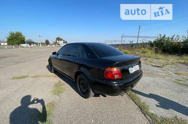 Седан Audi A4 1996 в Києві