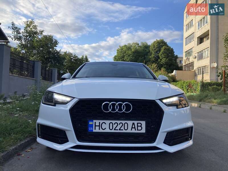 Седан Audi A4 2016 в Львові