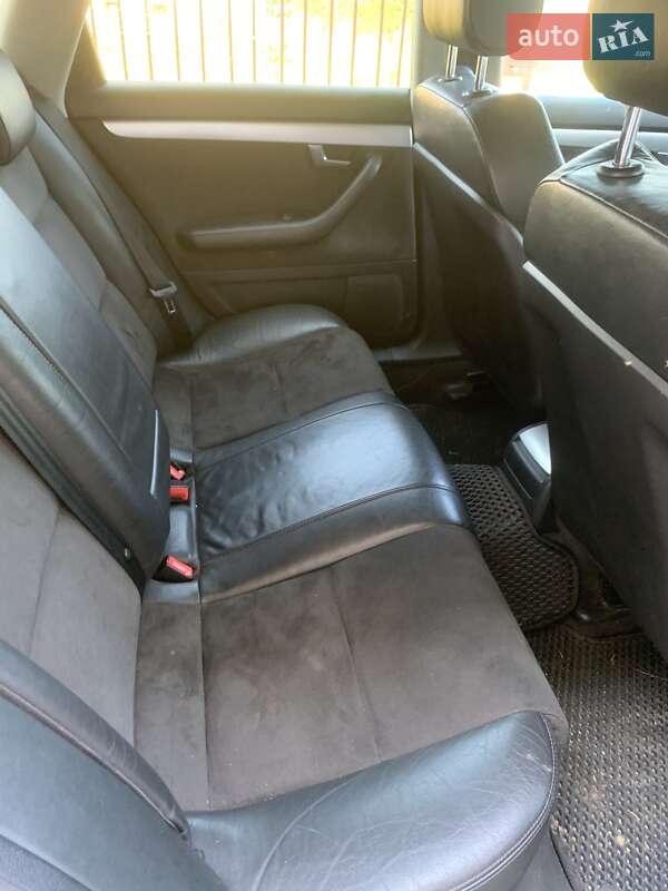 Універсал Audi A4 2005 в Винниках