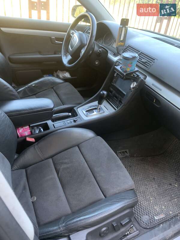Універсал Audi A4 2005 в Винниках