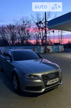 Седан Audi A4 2009 в Миргороді