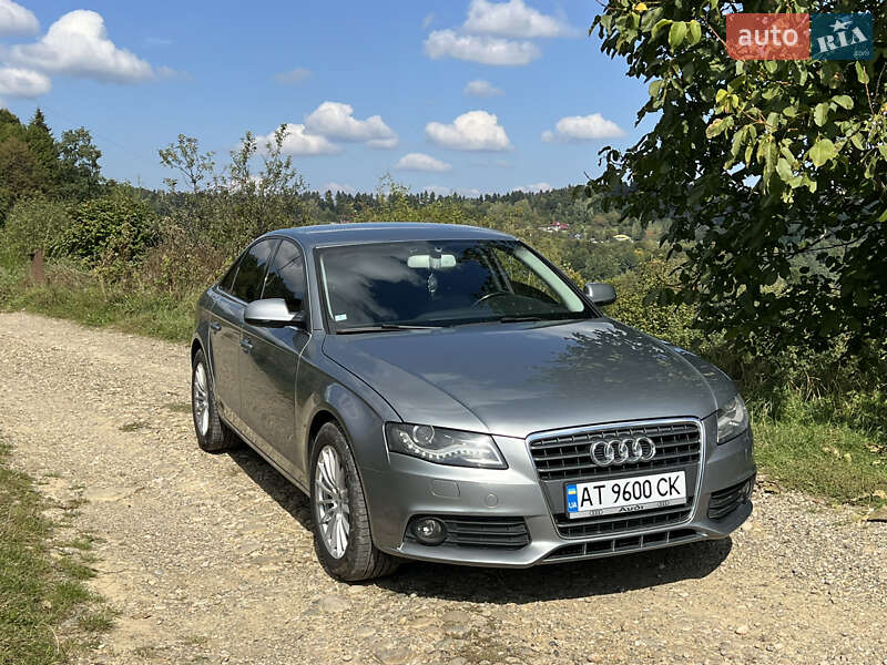 Седан Audi A4 2010 в Косові