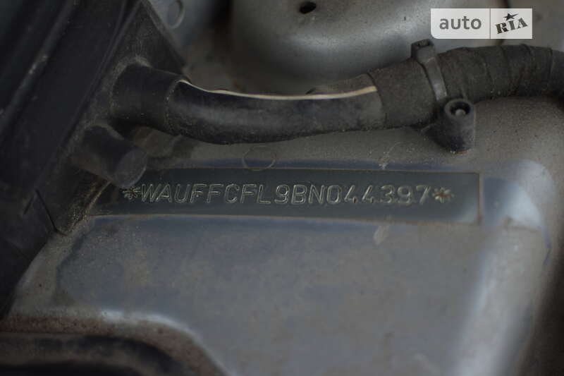 Седан Audi A4 2011 в Киеве