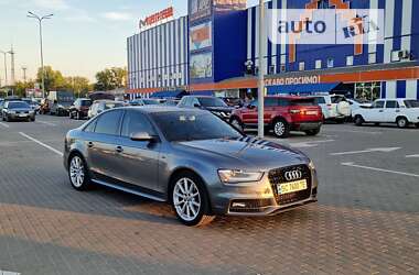 Седан Audi A4 2013 в Львові