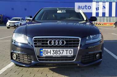 Седан Audi A4 2010 в Николаеве