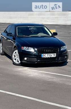 Седан Audi A4 2010 в 