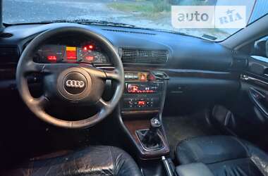 Універсал Audi A4 2000 в Звягелі