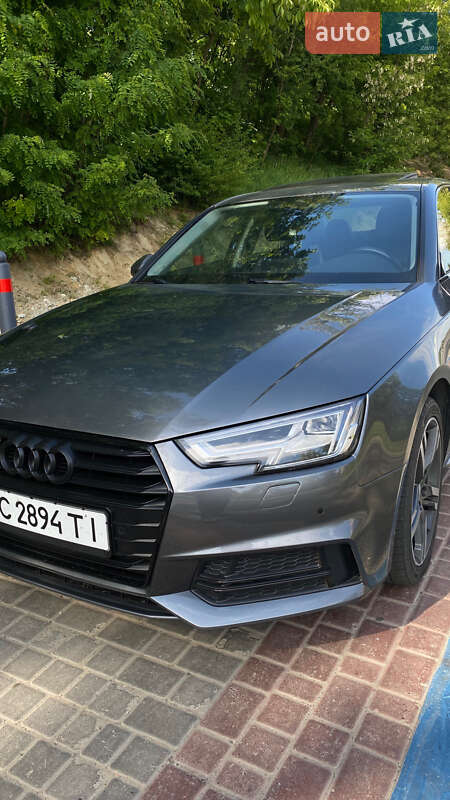 Седан Audi A4 2018 в Львове