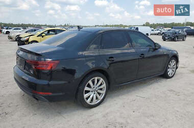 Седан Audi A4 2018 в 