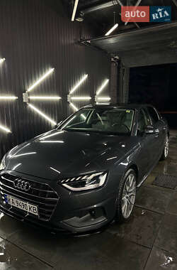 Седан Audi A4 2019 в 