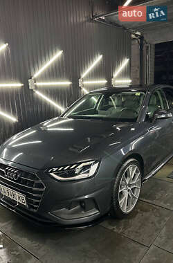 Седан Audi A4 2019 в 