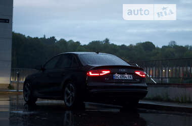 Седан Audi A4 2014 в Львові