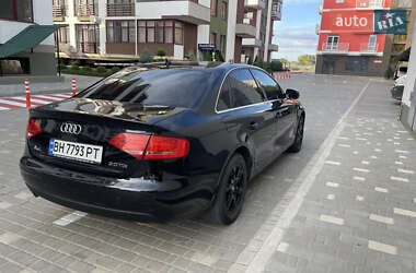 Седан Audi A4 2010 в 