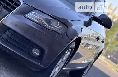 Седан Audi A4 2009 в Кривому Розі