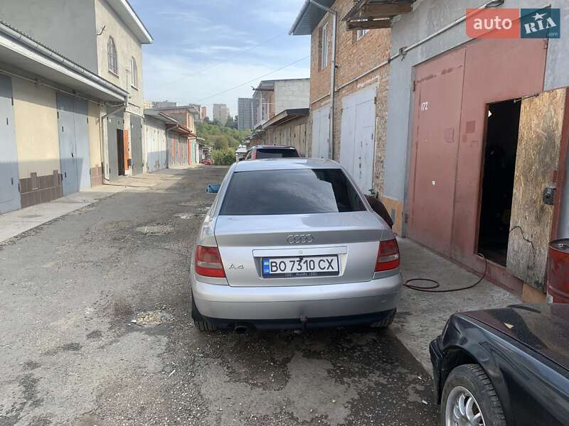 Седан Audi A4 1999 в Тернополе