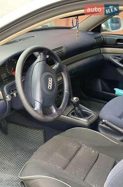 Седан Audi A4 1999 в Тернополе
