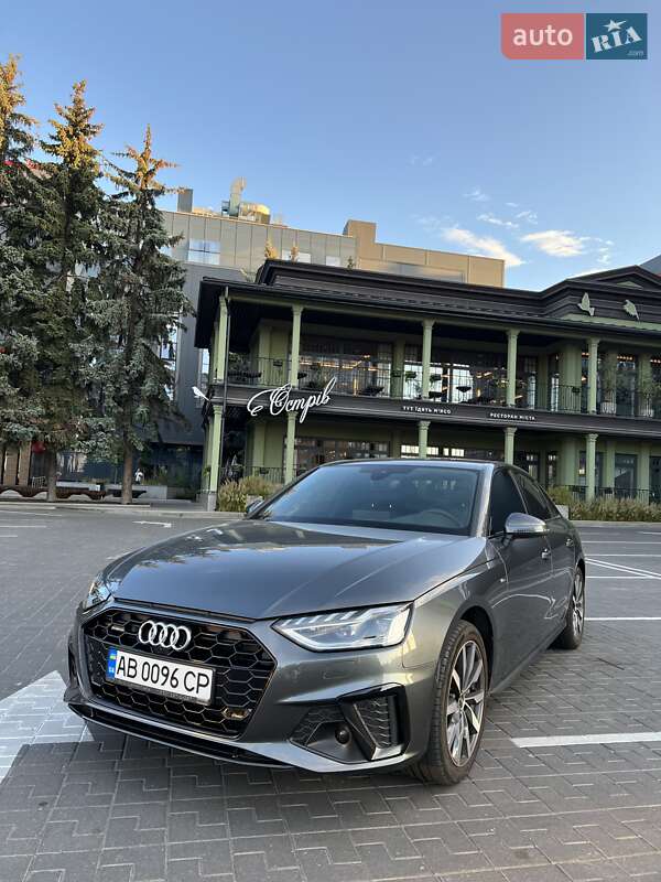 Седан Audi A4 2023 в Вінниці