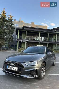 Седан Audi A4 2023 в 