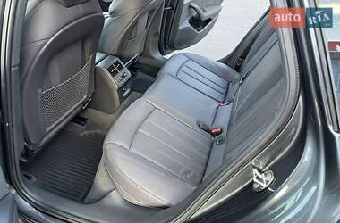 Седан Audi A4 2023 в 