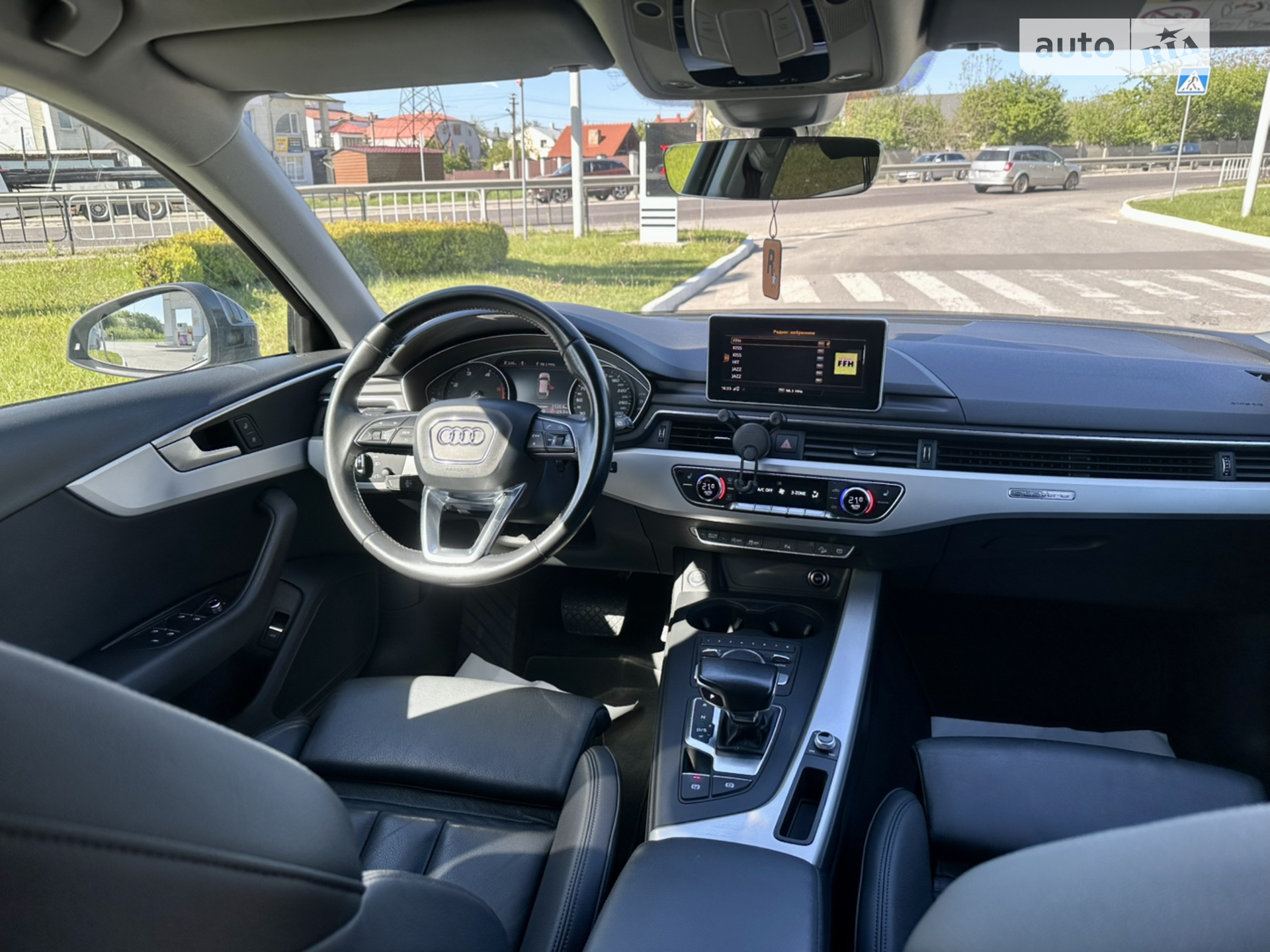 2016 Audi A4 - мініатюра 17