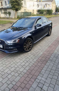 Седан Audi A4 2013 в Стрию