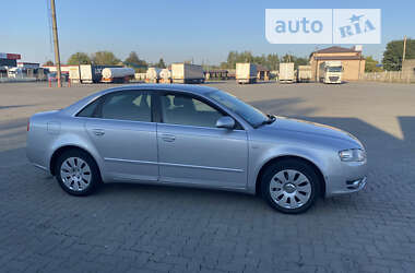 Седан Audi A4 2005 в Сарнах