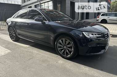 Седан Audi A4 2017 в Києві