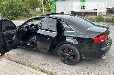 Седан Audi A4 2011 в Ізюмі