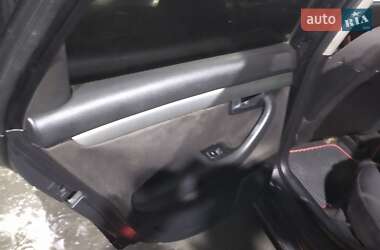 Седан Audi A4 2001 в 