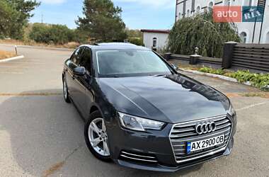 Седан Audi A4 2017 в 