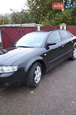 Седан Audi A4 2001 в 