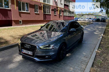 Седан Audi A4 2014 в Полтаві