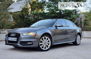 Седан Audi A4 2014 в Киеве