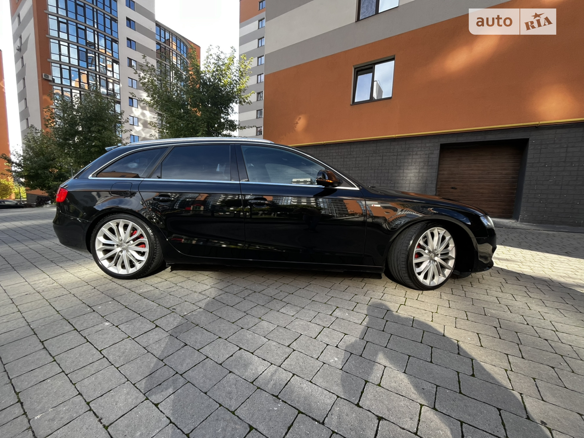 2010 Audi A4 - мініатюра 13