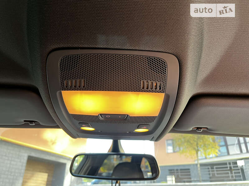 Универсал Audi A4 2010 в Ивано-Франковске
