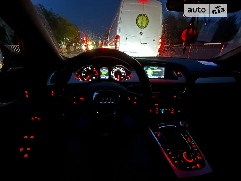 Универсал Audi A4 2010 в Ивано-Франковске
