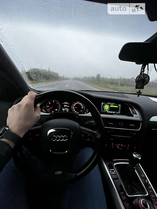 Универсал Audi A4 2010 в Ивано-Франковске