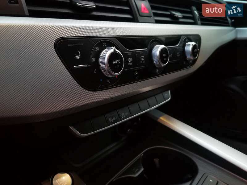 Универсал Audi A4 2017 в Львове