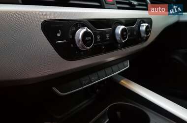 Универсал Audi A4 2017 в 
