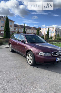 Универсал Audi A4 1997 в Гоще