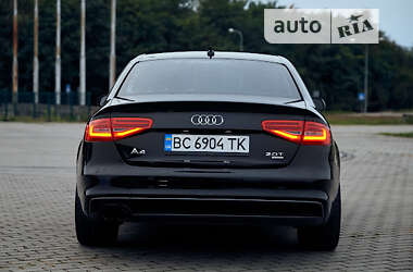 Седан Audi A4 2014 в Львові