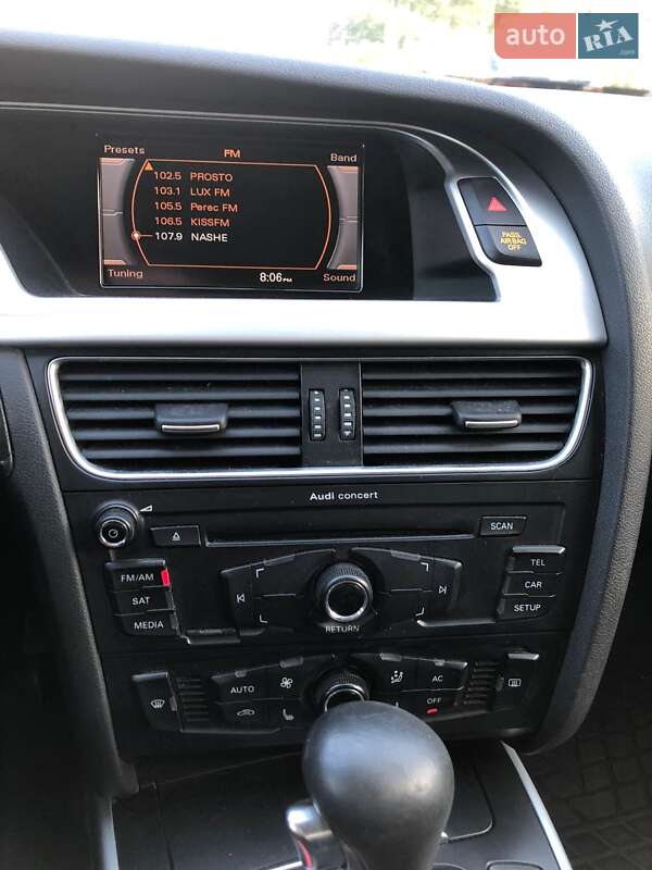 Седан Audi A4 2010 в Вышгороде