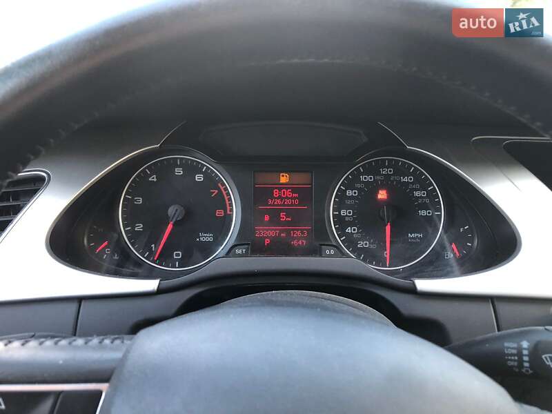 Седан Audi A4 2010 в Вышгороде