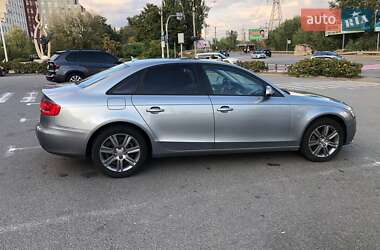 Седан Audi A4 2010 в Вишгороді