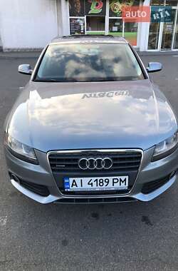 Седан Audi A4 2010 в Вышгороде