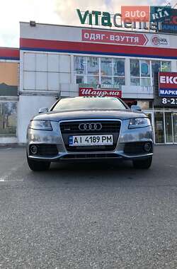 Седан Audi A4 2010 в Вышгороде