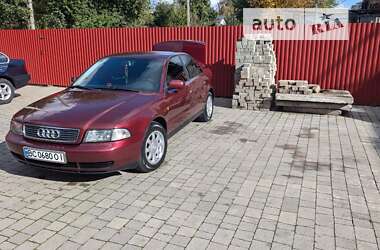 Седан Audi A4 1999 в Львові