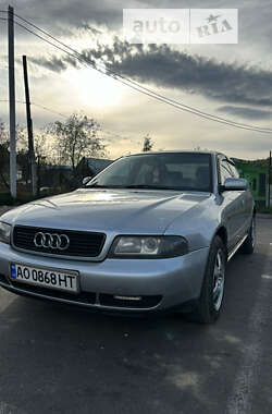 Седан Audi A4 1996 в Яремчі